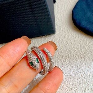 APM Silver and Green Stone Ring
